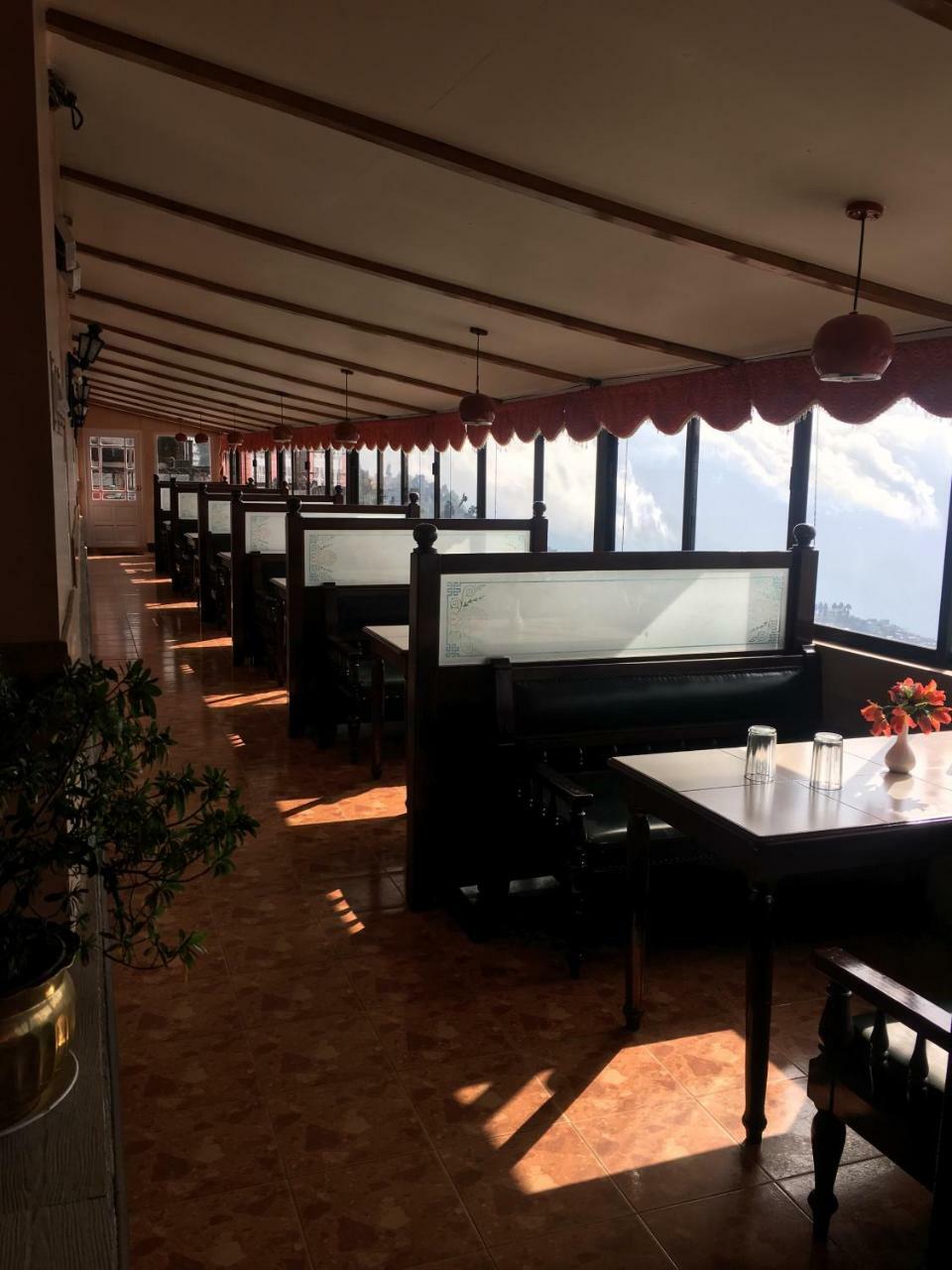 Travellers' Inn Darjeeling (West Bengal) Bagian luar foto